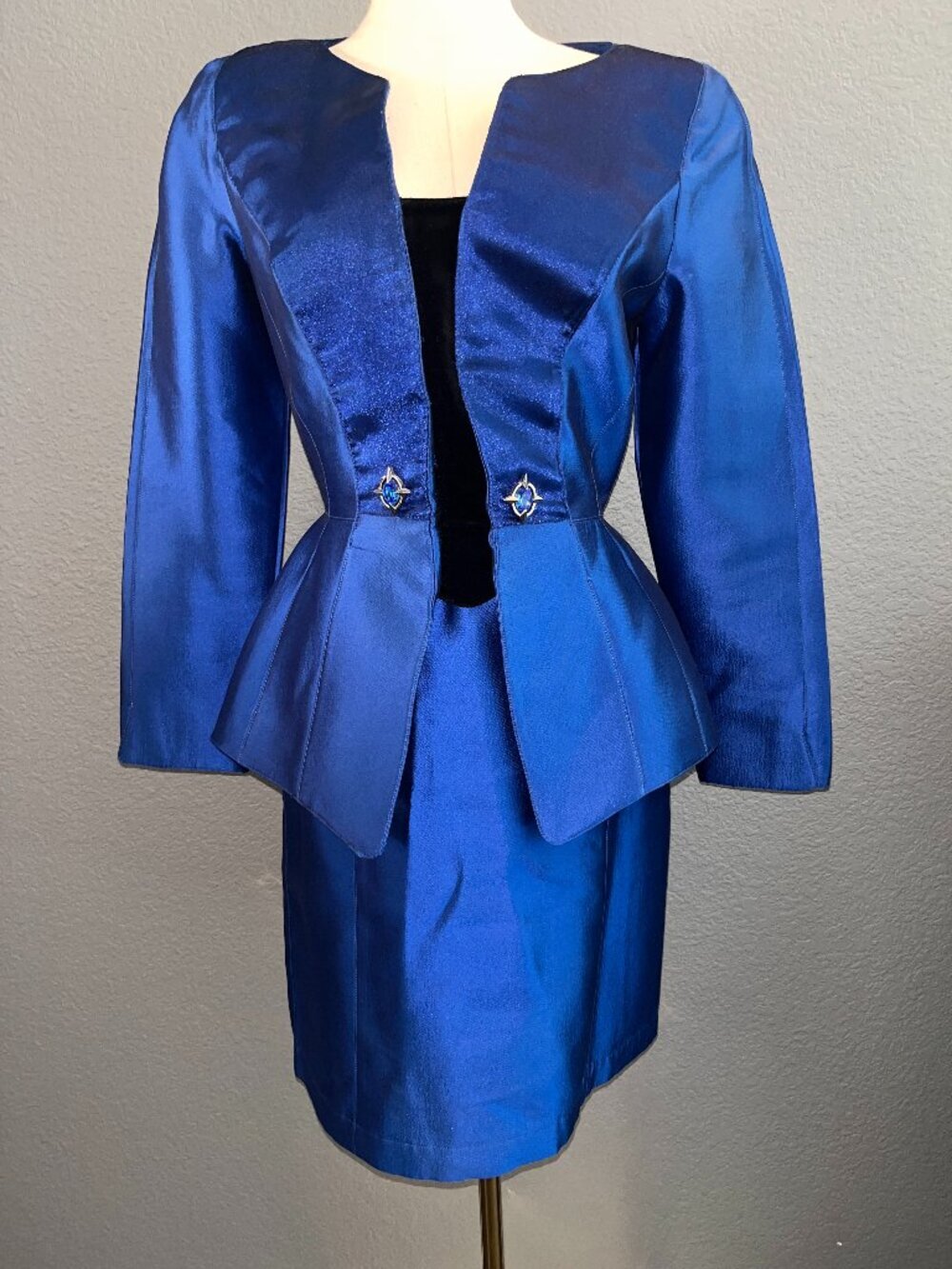 VINTAGE 90'S THIERRY MUGLER PARIS MADE IN FRANCE WOOL/SILK PEPLUM SUIT - EU 36